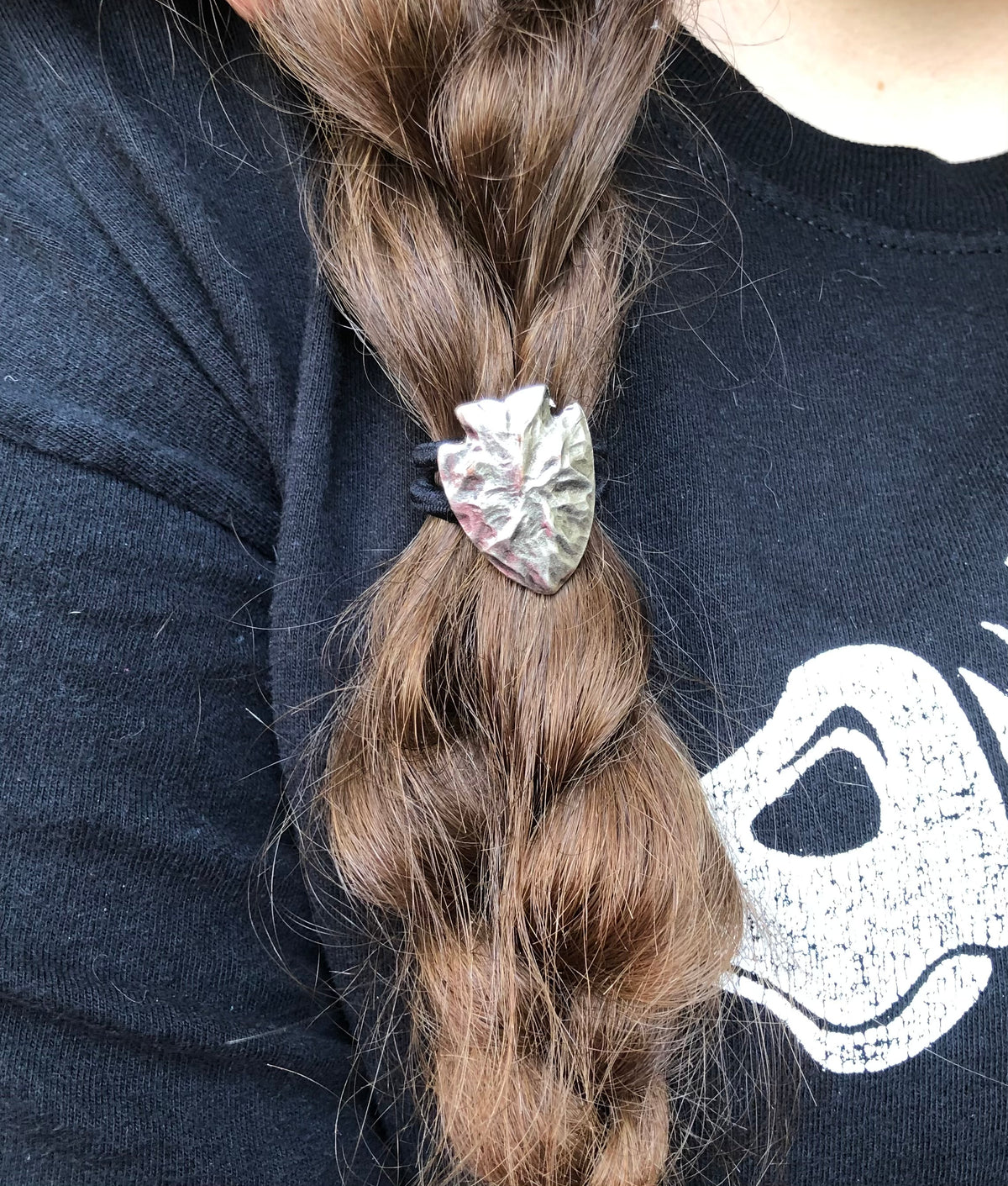 Small Arrowhead Concho Hair Tie - Peyote Rose