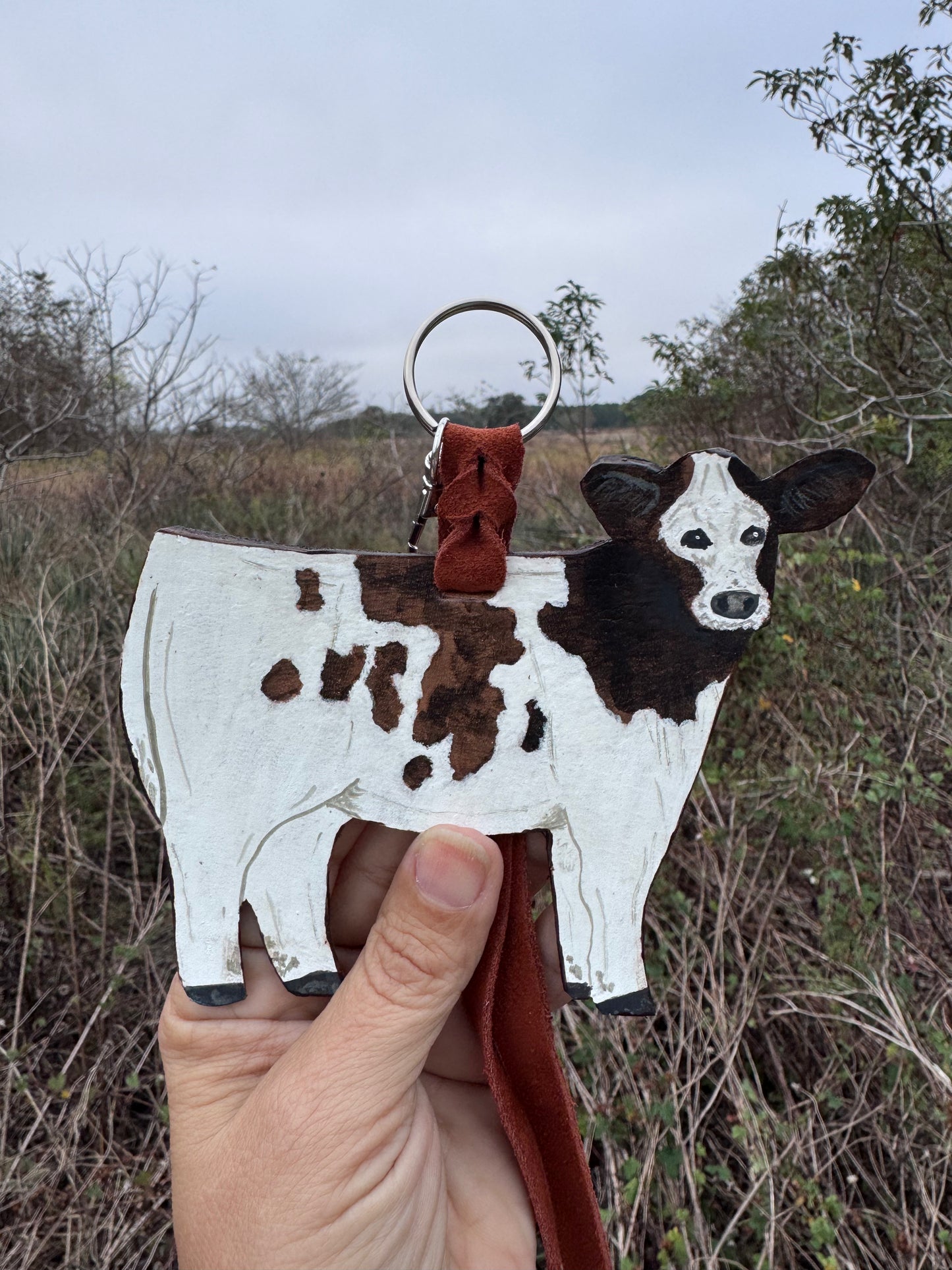 Brown and White Show Heifer Purse Hanger