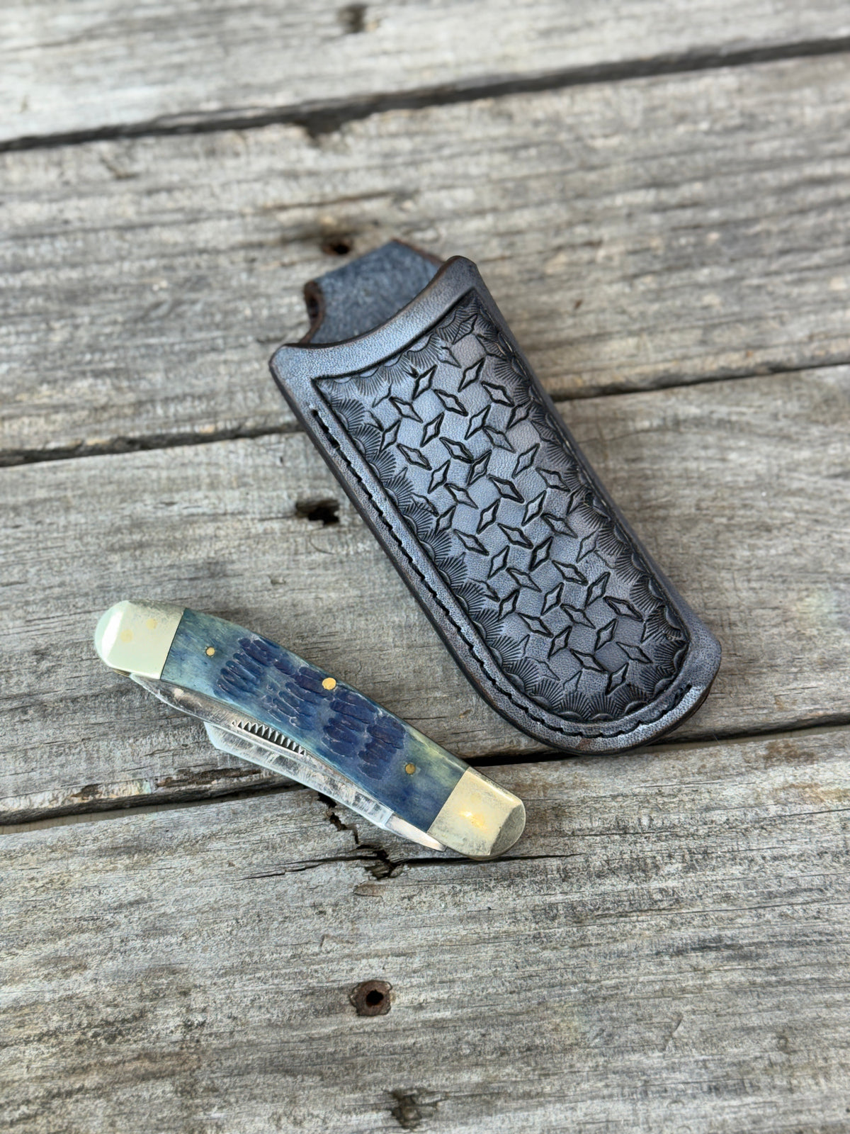 Diamond Plate Stamped Vertical Knife Sheath