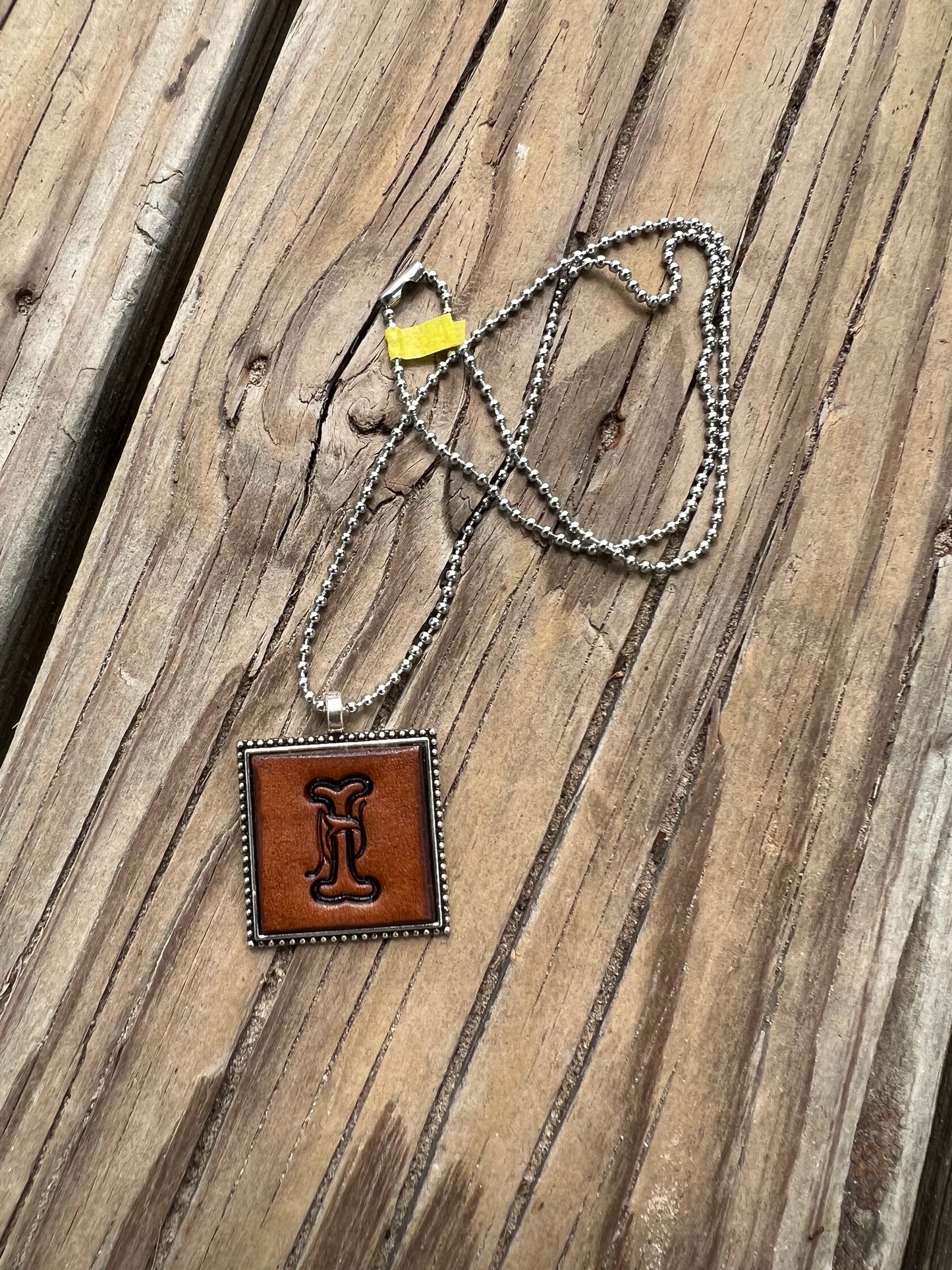 Fancy Scroll Letter 'I' Initial Leather Pendant Necklace