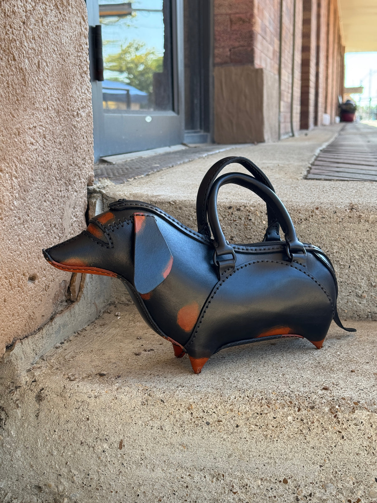 Handmade Leather Dachshund Purse – Black & Tan Weiner Dog Handbag