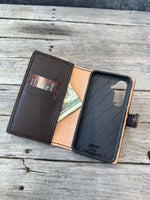 Hand Tooled Leather Phone Wallet Case – Elk Design Samsung Galaxy S25 Wallet Cover
