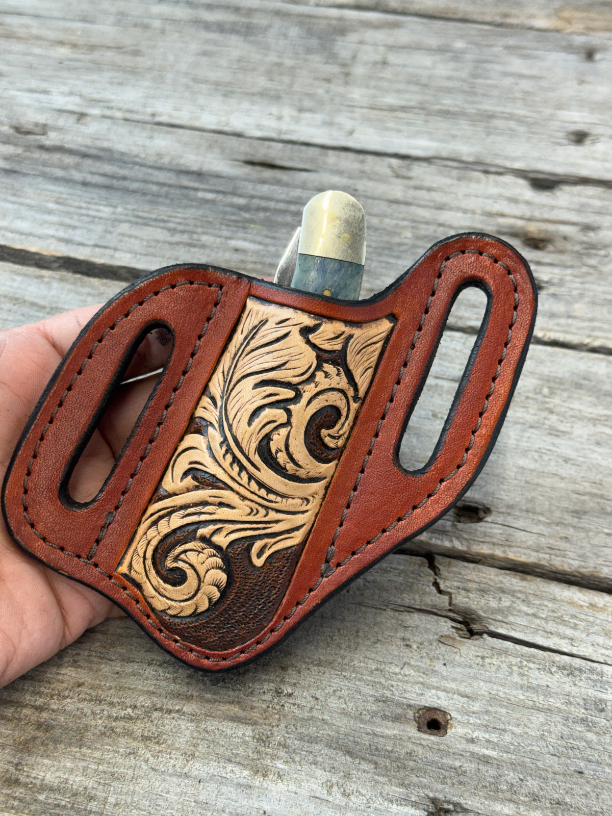 Carved Feather Wide Slanted Pancake Knife Sheath