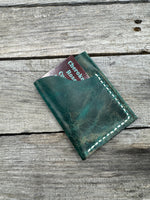 Handmade Minimalist Leather Wallet – Oil-Tanned Slim Fold with Color Options
