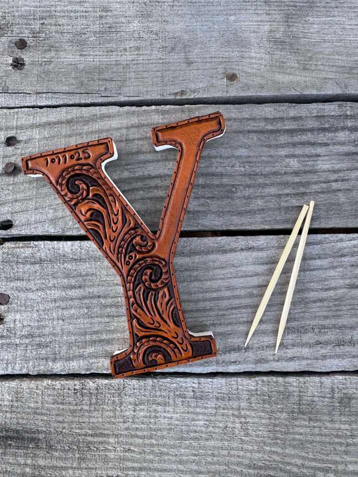 Custom Tooled Leather Wedding Cake Topper – Personalized Initials