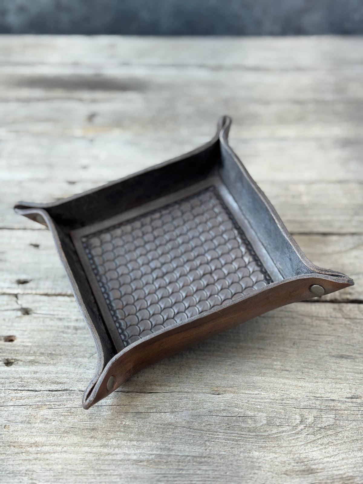 Steel Grey Dragon Scale Valet Tray