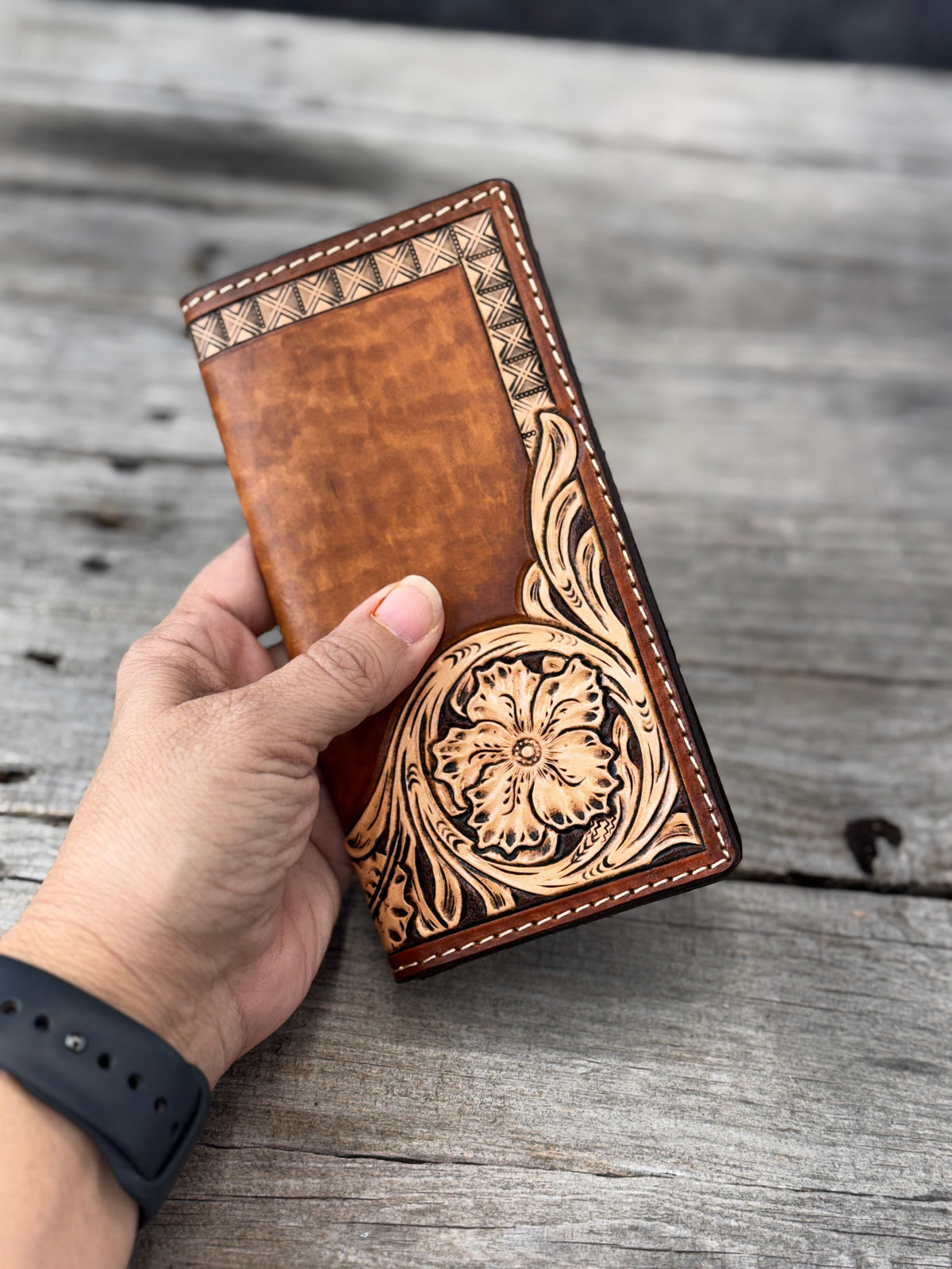 Hand Carved Floral Leather Roper Wallet – Spanish Brown
