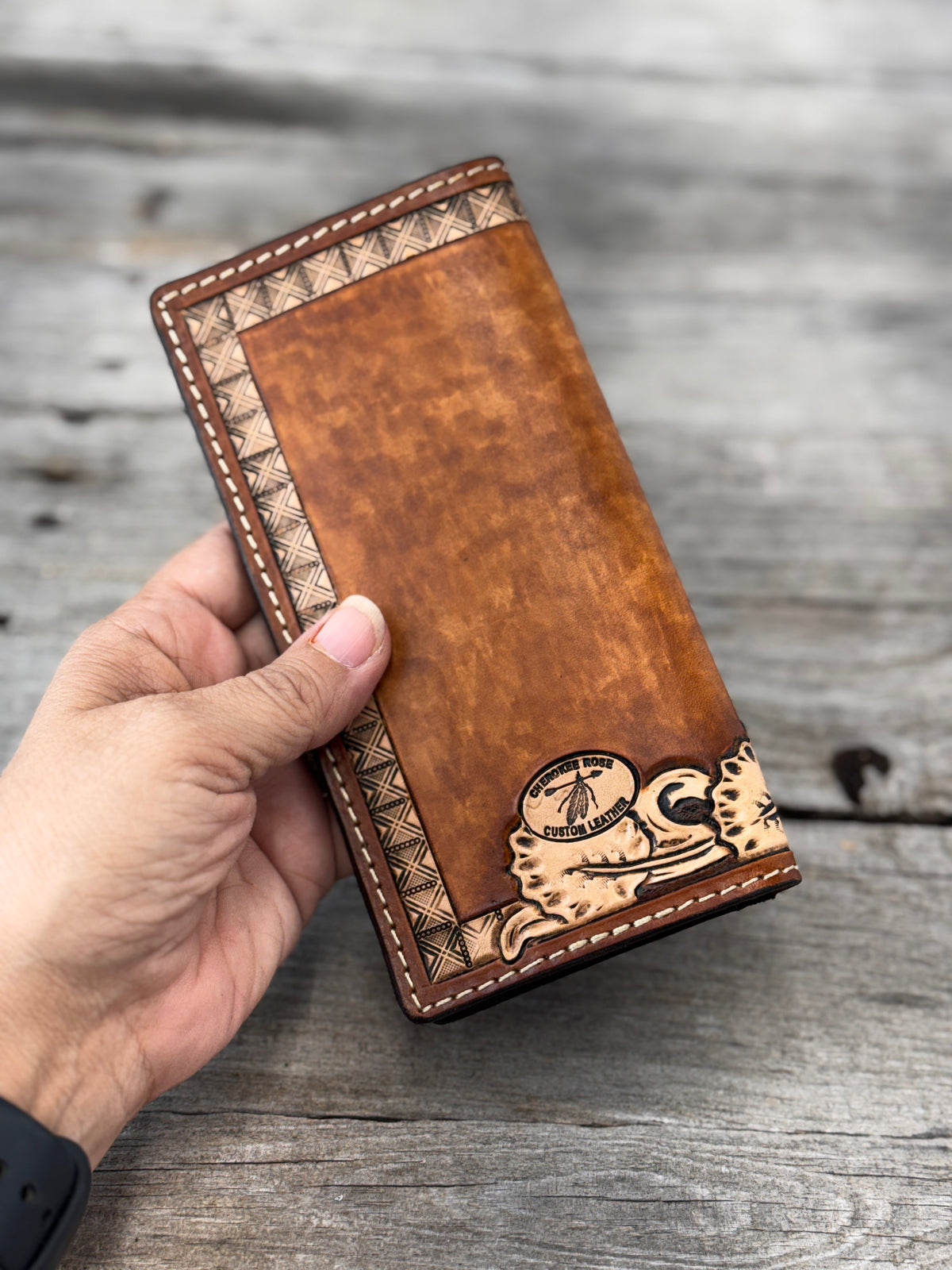 Hand Carved Floral Leather Roper Wallet – Spanish Brown