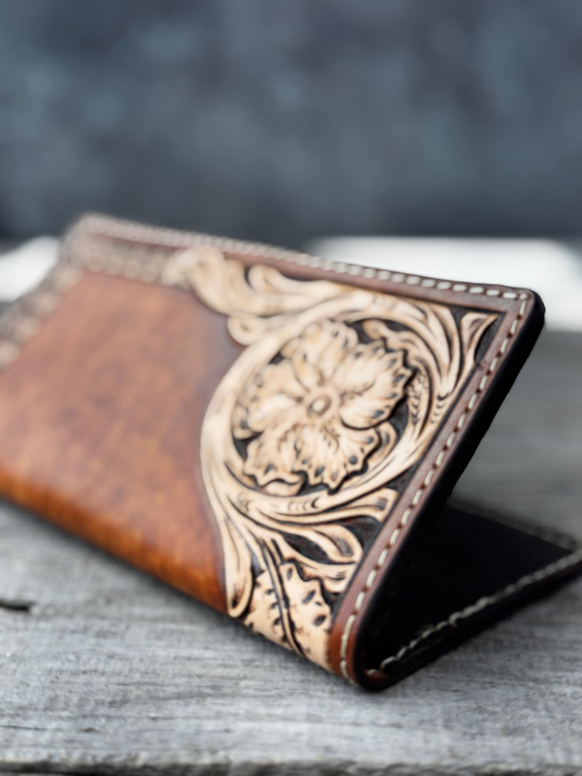 Hand Carved Floral Leather Roper Wallet – Spanish Brown