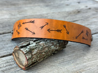 Flying Arrows Leather Cuff