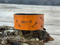 Flying Arrows Leather Cuff