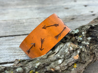 Flying Arrows Leather Cuff