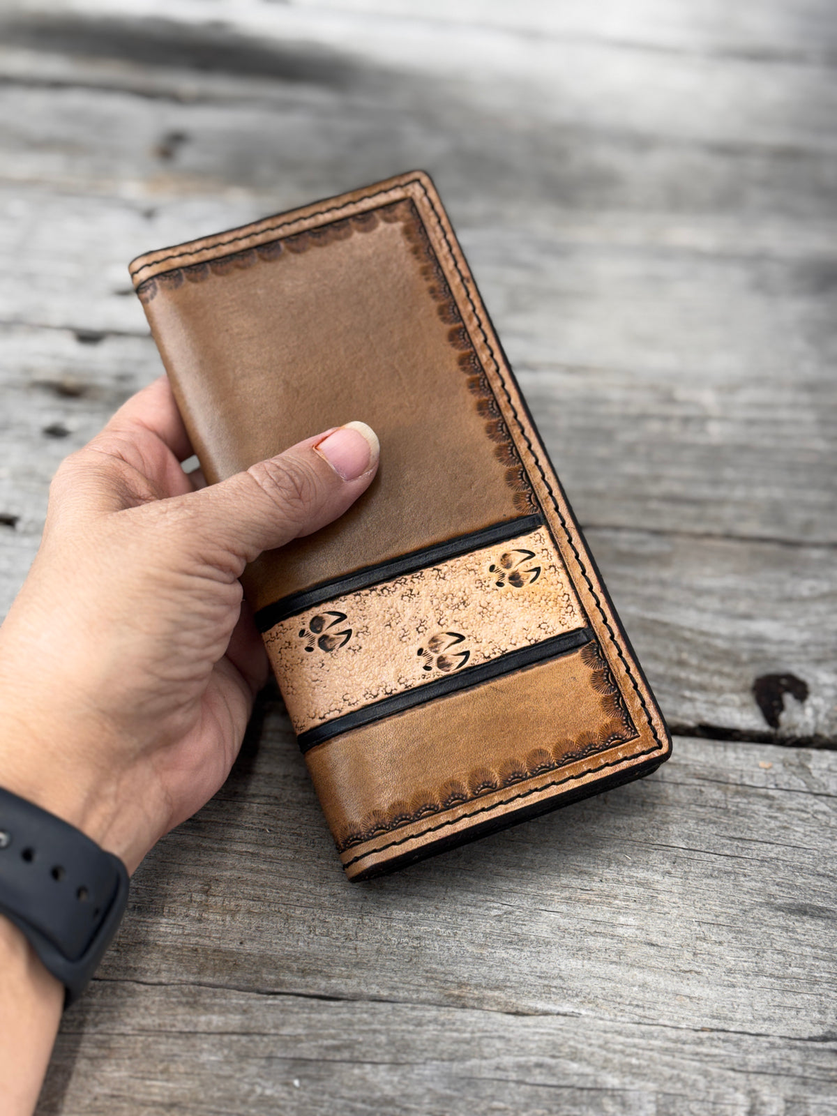 Hand Stamped Deer Track Leather Roper Wallet – Light Brown & Black