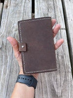 Medium Brown Oil Tanned Spiral Top Notebook Holder
