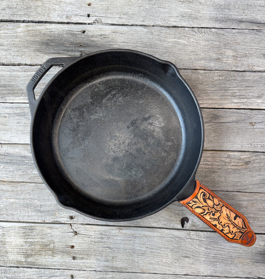 Leather Cast Iron Skillet Handle Cover – Oak Leaf & Acorn