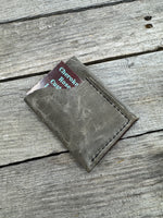 Handmade Minimalist Leather Wallet – Oil-Tanned Slim Fold with Color Options