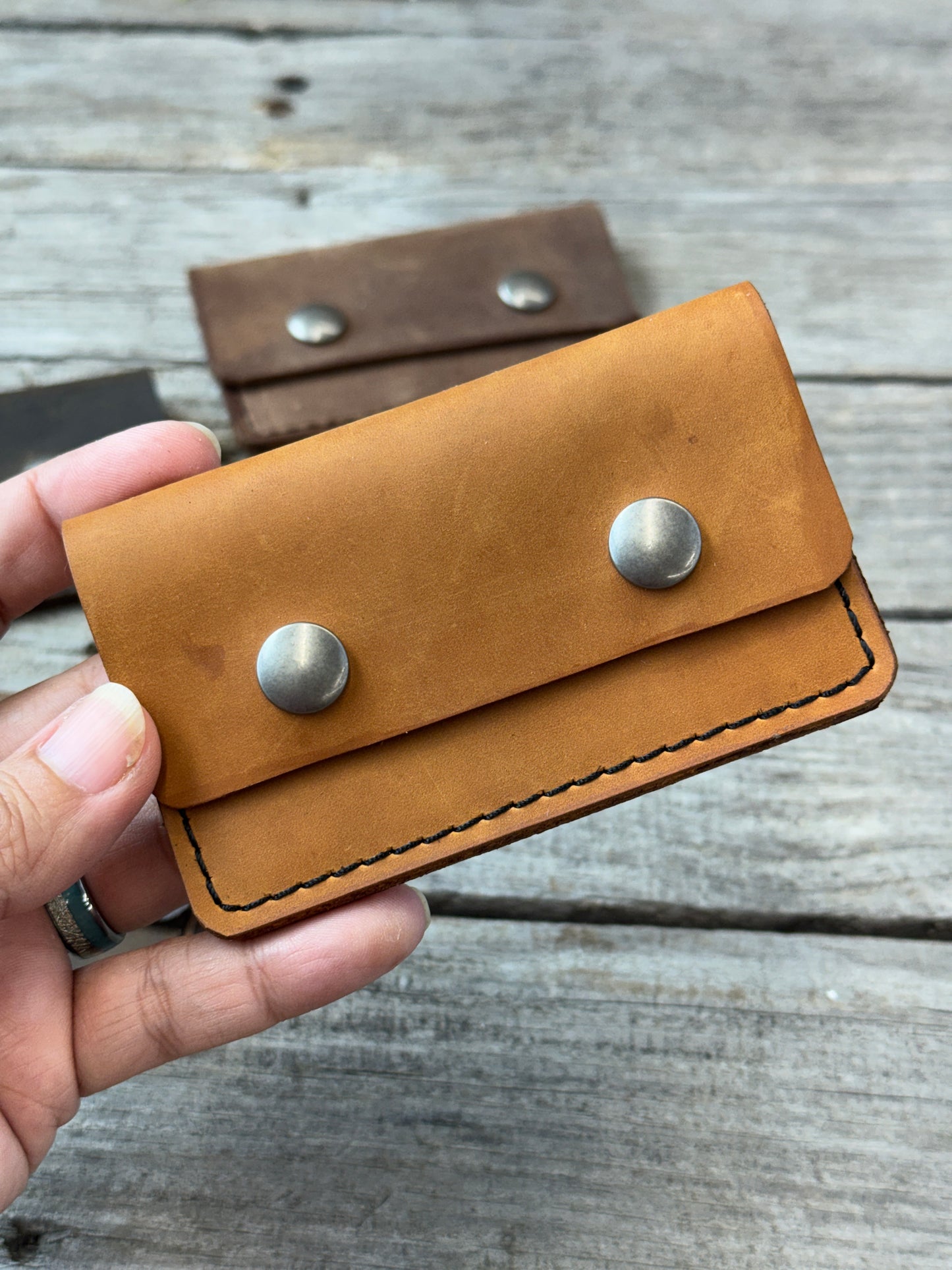 Oil-Tanned Leather Card Wallet Double Snap