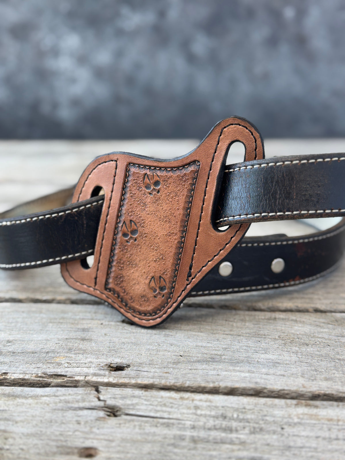 Deer Track Wide Pancake Knife Sheath