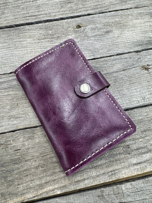 Plum Purple Oil-Tanned Leather Memo Pad Holder