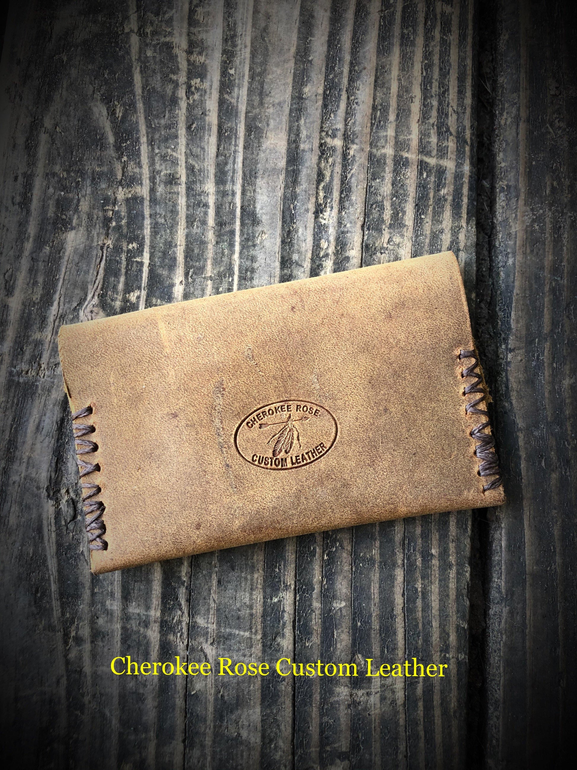 Natural Edge Primitive Rustic Leather Card Wallet - Peyote Rose