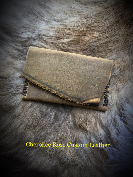 Natural Edge Primitive Rustic Leather Card Wallet - Peyote Rose